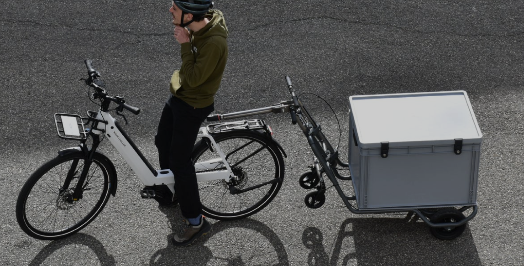 Caisse en plastique sécurisée