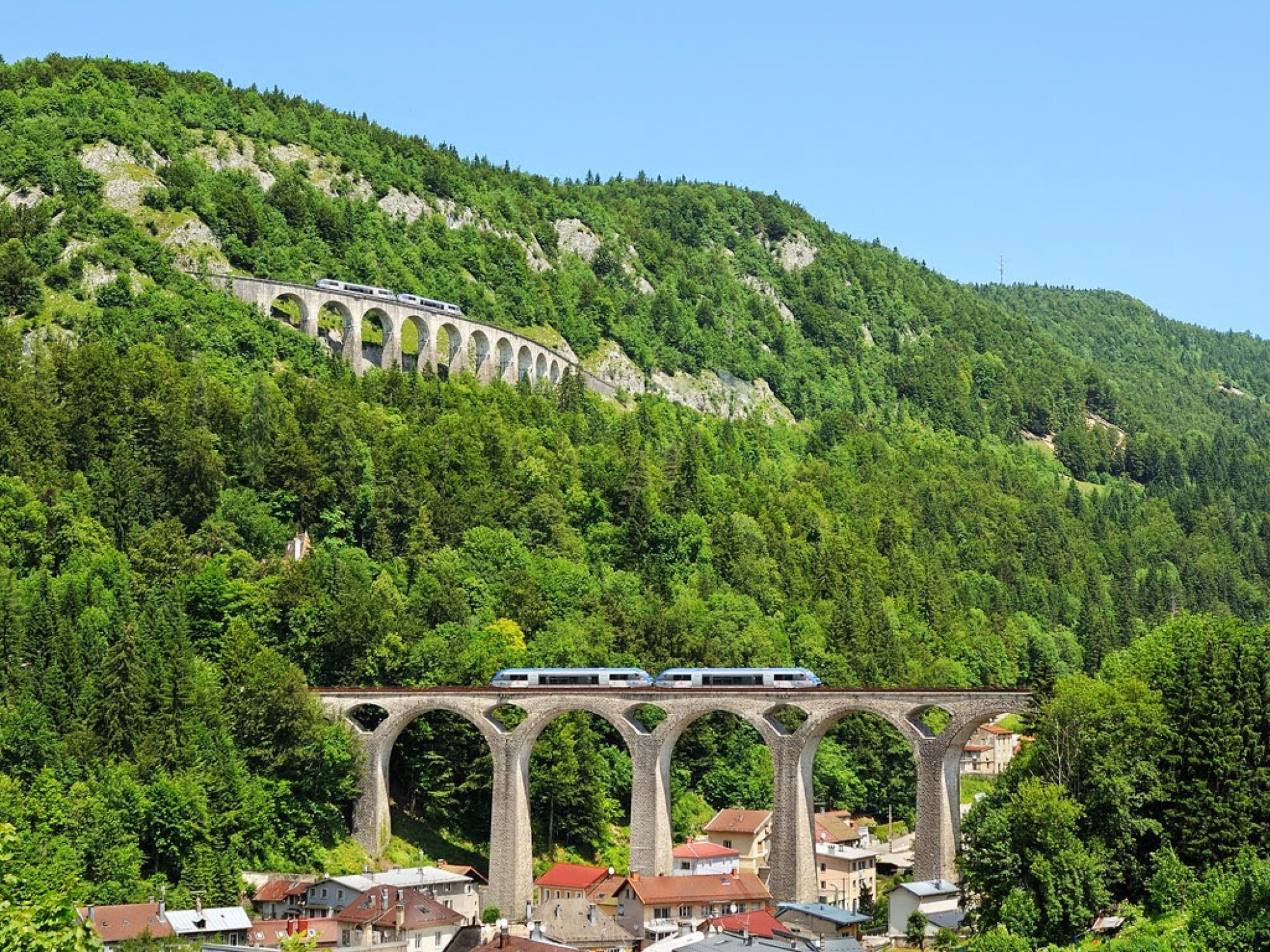 LA LIGNE DES HIRONDELLES