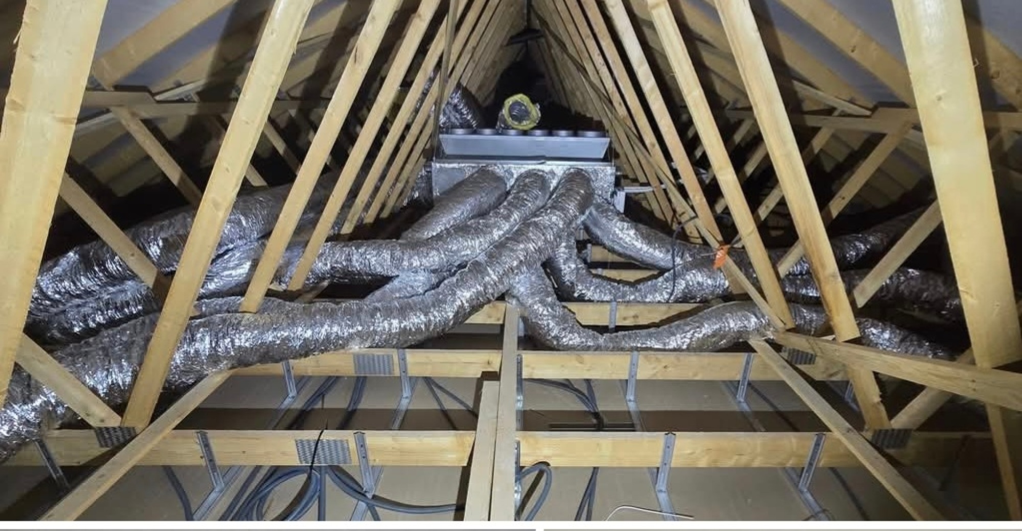 Installation d’un système de climatisation réversible de type gainable